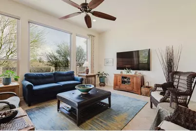 902 N Broken Hills Drive, Green Valley, AZ 85614 - Photo 11