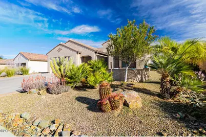 902 N Broken Hills Drive, Green Valley, AZ 85614 - Photo 3