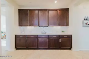 902 N Broken Hills Dr, Green Valley, AZ 85614 - Photo 19