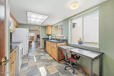 375 S Placita La Paz, Green Valley, AZ 85614 - Photo 19