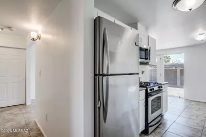 7261 S Teri Place, Tucson, AZ 85756 - Photo 13