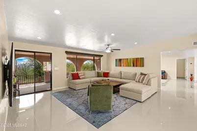 6801 N Green Mountain Place, Tucson, AZ 85718 - Photo 3