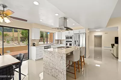 6801 N Green Mountain Place, Tucson, AZ 85718 - Photo 15