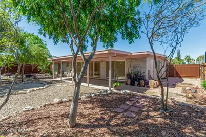 2351 S Thomas Drive, Tucson, AZ 85710 - Photo 29