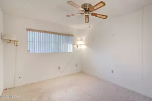 77 W Calle Del Lago, Green Valley, AZ 85614 - Photo 21