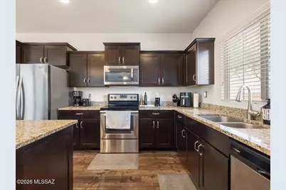 10933 E Palmetto Pointe Trail, Tucson, AZ 85747 - Photo 11
