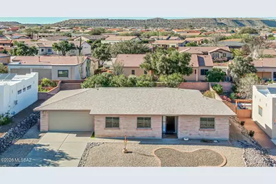 814 W Belltower Drive, Green Valley, AZ 85614 - Photo 1