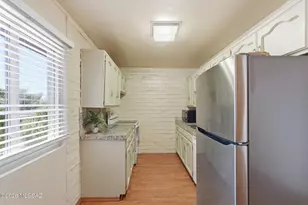 4 W Greenock Dr, Tucson, AZ 85737 - Photo 11