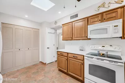 999 N Caribe Avenue #B, Tucson, AZ 85710 - Photo 11