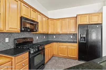 1053 S Seldon Place, Vail, AZ 85641 - Photo 17