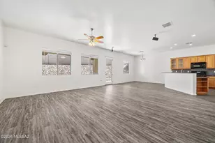 1053 S Seldon Pl, Vail, AZ 85641 - Photo 7