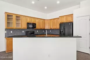 1053 S Seldon Pl, Vail, AZ 85641 - Photo 13