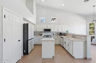 103 Mesa Ct, Rio Rico, AZ 85648 - Photo 21