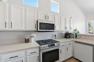 103 Mesa Ct, Rio Rico, AZ 85648 - Photo 17