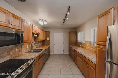 8338 E Julia Street, Tucson, AZ 85710 - Photo 13