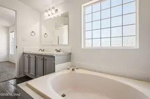 11745 S Kicking Horse Pl, Vail, AZ 85641 - Photo 41