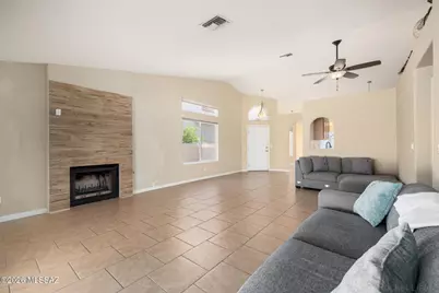 3780 W Mesa Ridge Trail, Tucson, AZ 85742 - Photo 5