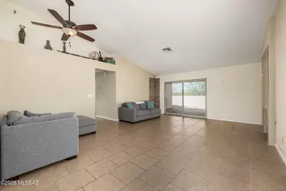 3780 W Mesa Ridge Trail, Tucson, AZ 85742 - Photo 7