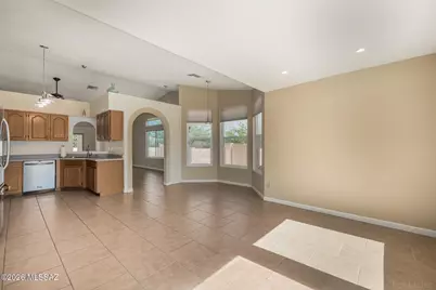 3780 W Mesa Ridge Trail, Tucson, AZ 85742 - Photo 11