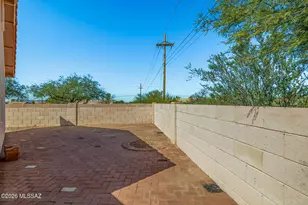 3780 W Mesa Ridge Trail, Tucson, AZ 85742 - Photo 27