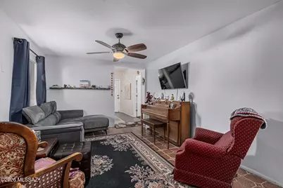 4036 E Santa Barbara Avenue, Tucson, AZ 85711 - Photo 9