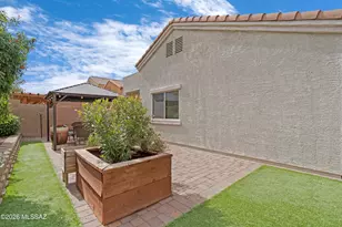 8784 N Norway Spruce Rd, Tucson, AZ 85743 - Photo 29