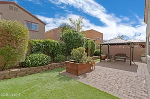 8784 N Norway Spruce Rd, Tucson, AZ 85743 - Photo 3