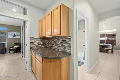 1791 W Eagle Crest Place, Tucson, AZ 85737 - Photo 13