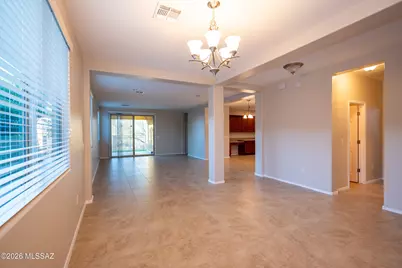 12047 N Golden Mirror Drive, Marana, AZ 85658 - Photo 7