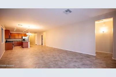 12159 N Golden Mirror Drive, Marana, AZ 85658 - Photo 5