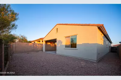 12159 N Golden Mirror Drive, Marana, AZ 85658 - Photo 17