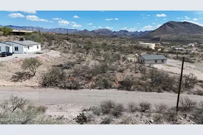 1887 Via Ochoa #4, Rio Rico, AZ 85648 - Photo 1