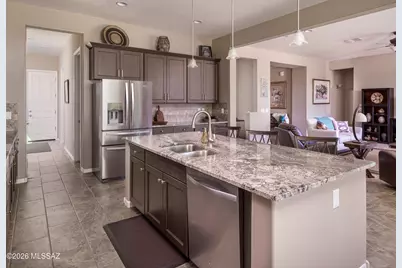 6543 W Whispering Windmill Lane, Marana, AZ 85658 - Photo 5