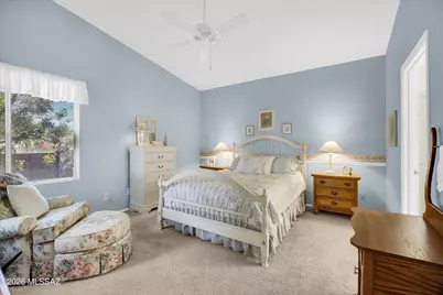 9074 N Safflower Lane, Tucson, AZ 85743 - Photo 23