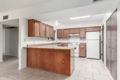 288 E Root Way, Tucson, AZ 85705 - Photo 11