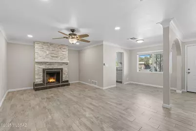 6052 E 17th Street, Tucson, AZ 85711 - Photo 5