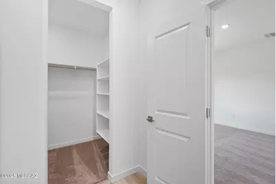 21905 E Pebbles Avenue, Red Rock, AZ 85145 - Photo 11