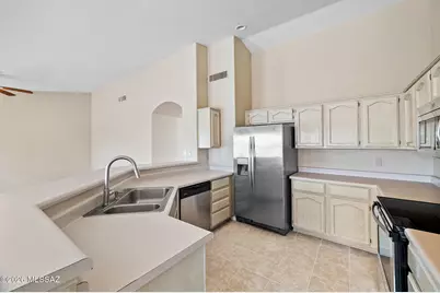 38230 S Elbow Bend Drive, Saddlebrooke, AZ 85739 - Photo 19