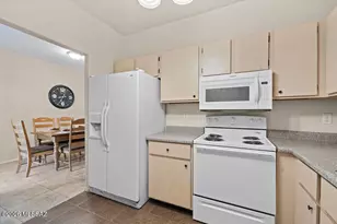 18864 S Brentford Dr, Sahuarita, AZ 85629 - Photo 13