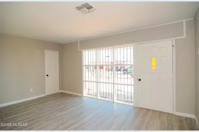 1933 E Granito Vista, Tucson, AZ 85713 - Photo 3