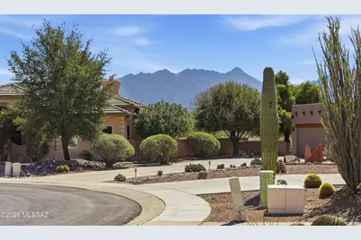 2860 S Greenside Place, Green Valley, AZ 85614 - Photo 9