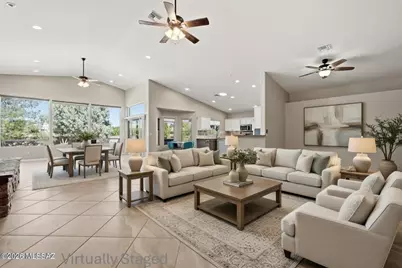 2860 S Greenside Place, Green Valley, AZ 85614 - Photo 13