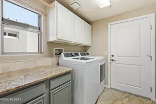 2860 S Greenside Pl, Green Valley, AZ 85614 - Photo 31
