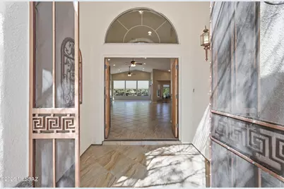 2860 S Greenside Place, Green Valley, AZ 85614 - Photo 11