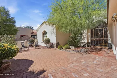 2860 S Greenside Place, Green Valley, AZ 85614 - Photo 7
