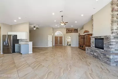 2860 S Greenside Place, Green Valley, AZ 85614 - Photo 13