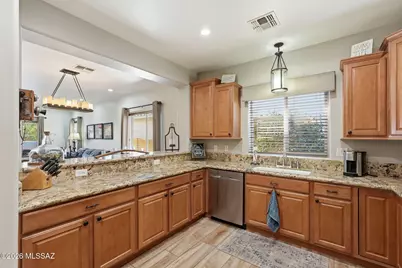 1257 W Versilia Drive, Oro Valley, AZ 85737 - Photo 13