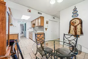 273 N Paseo De Los Conquistadores, Green Valley, AZ 85614 - Photo 11