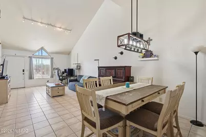 2721 N Pacific Drive, Tucson, AZ 85705 - Photo 9