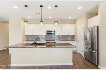 871 N Broken Hills Drive, Green Valley, AZ 85614 - Photo 15